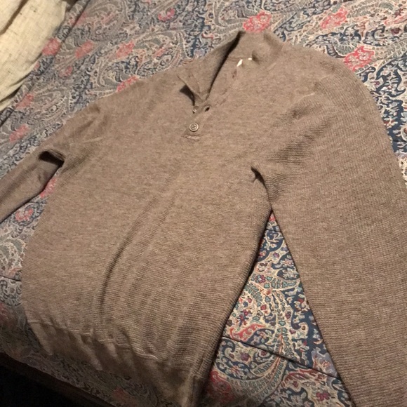 Jos. A. Bank. Sweater - Picture 3 of 4